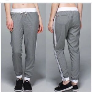 Lululemon Var-city track pants heathered gray/white sz 10